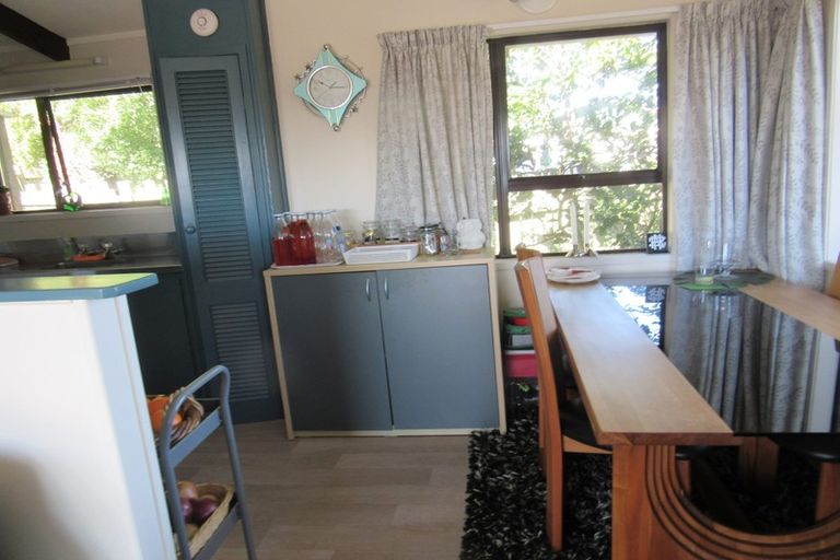 Photo of property in 2/8 Ambury Road, Mangere Bridge, Auckland, 2022