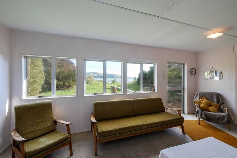 Photo of property in 108 Otakou Golf Course Road, Otakou, Dunedin, 9077