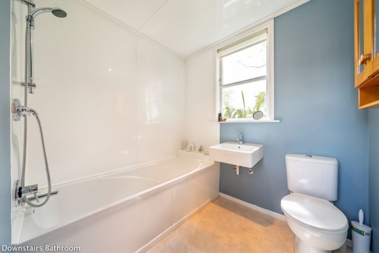 Photo of property in 2 Bracken Street, Wallaceville, Upper Hutt, 5018