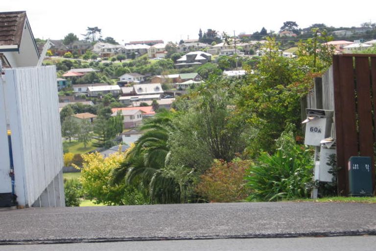 Photo of property in 1/60 Target Road, Totara Vale, Auckland, 0629