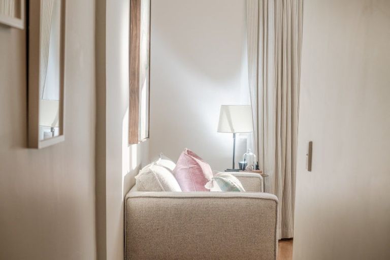 Photo of property in 9 Royal Street, Berhampore, Wellington, 6023