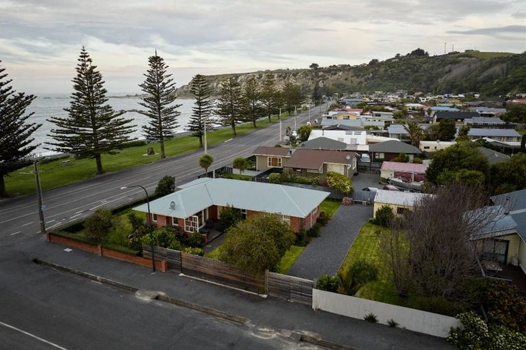 Photo of property in 1 Brighton Street, Kaikoura, 7300