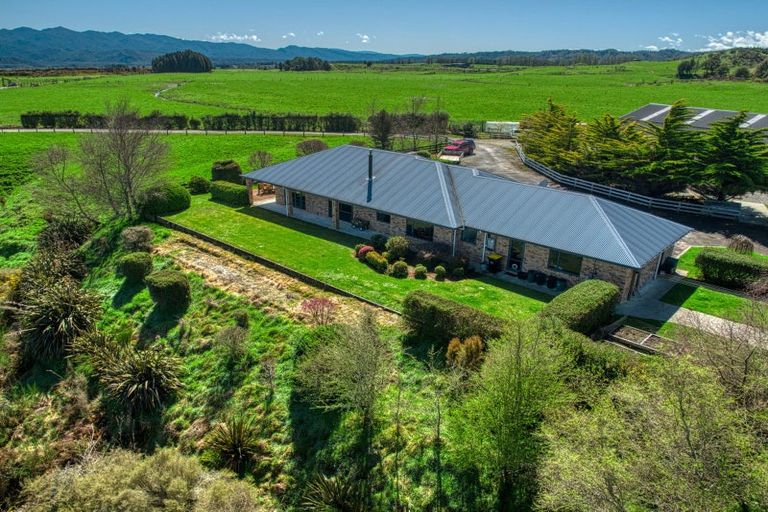 Photo of property in 22 Butts Road, Reefton, 7830