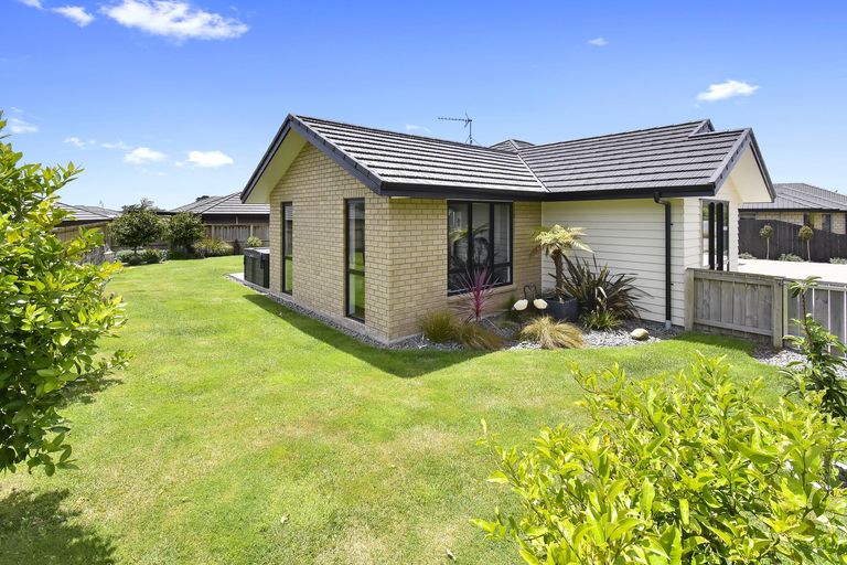 Photo of property in 19 Fletcher Lane, Patumahoe, Pukekohe, 2679