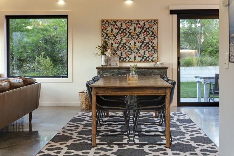 Photo of property in 2 Falconer Rise, Jacks Point, Queenstown, 9371