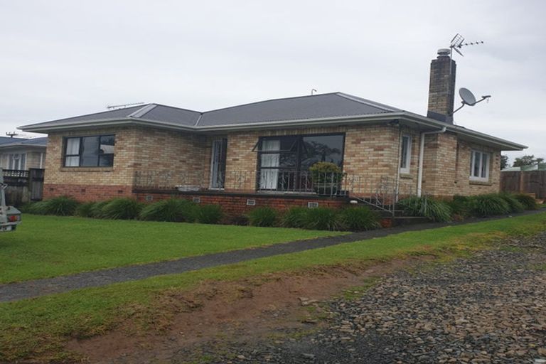 Photo of property in 26 Paerata Road, Pukekohe, 2120