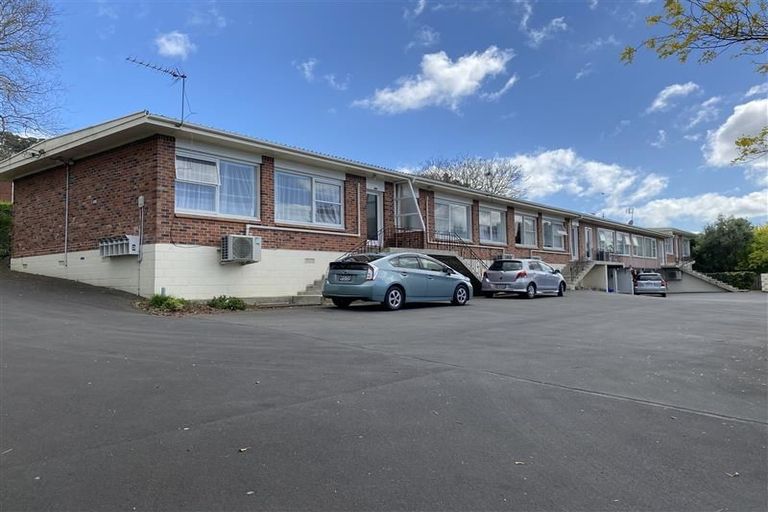 Photo of property in 4/63e Owairaka Avenue, Mount Albert, Auckland, 1025