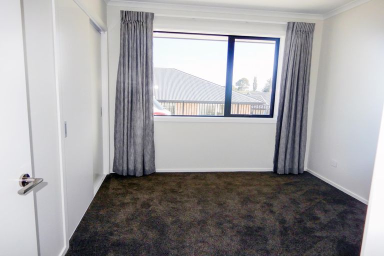 Photo of property in 16b Clydesdale Drive, Holmes Hill, Oamaru, 9401