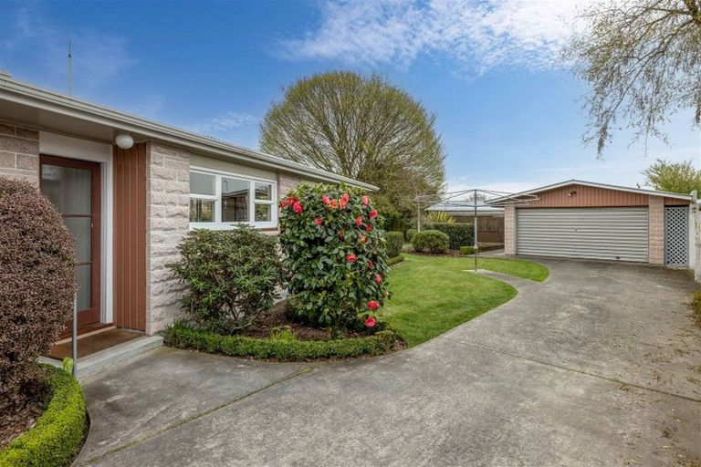 Photo of property in 4 Pimlico Place, Bishopdale, Christchurch, 8053