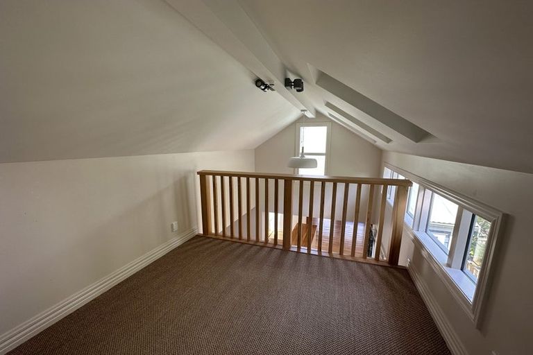 Photo of property in 32 Ascot Street, Thorndon, Wellington, 6011