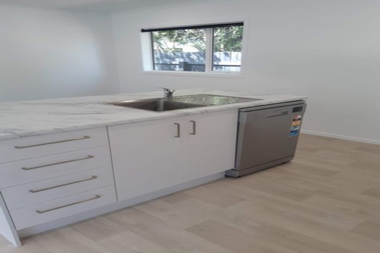 Photo of property in 33a Black Beech Street, Birchville, Upper Hutt, 5018