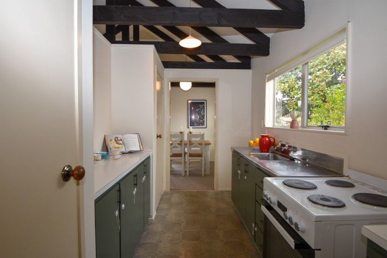 Photo of property in 16 Kupe Drive, Carterton, 5713