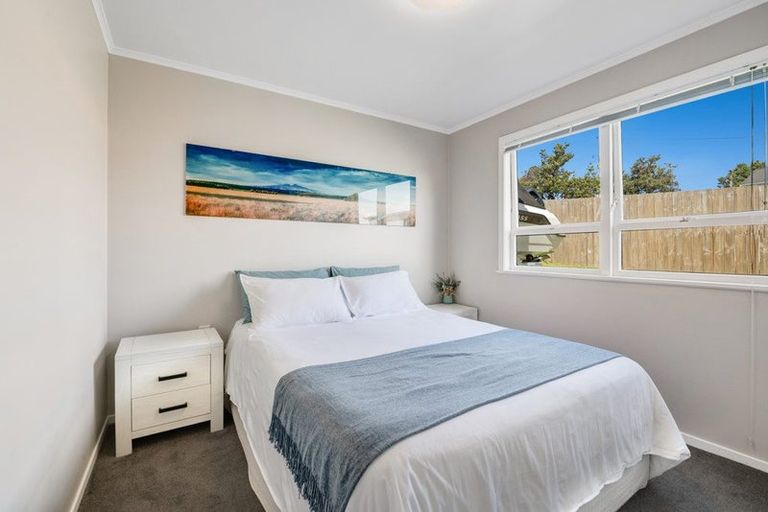 Photo of property in 84 Stanmore Bay Road, Stanmore Bay, Whangaparaoa, 0932