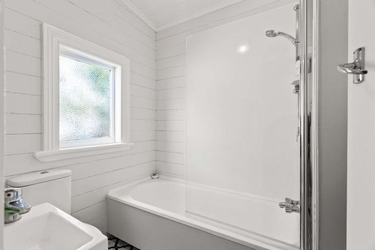 Photo of property in 407 French Street, Akina, Hastings, 4122