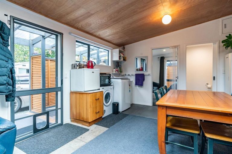 Photo of property in 656 One Tree Point Road, Ruakaka, Whangarei, 0171