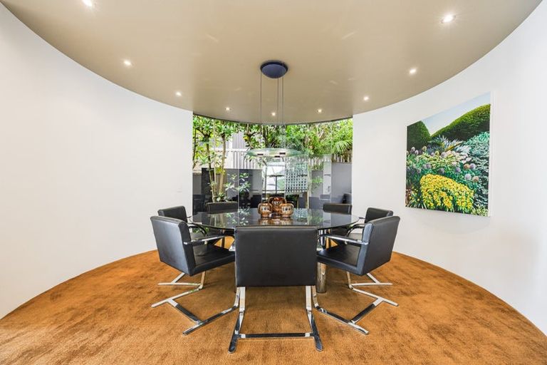 Photo of property in 19 Bournemouth Terrace, Murrays Bay, Auckland, 0630