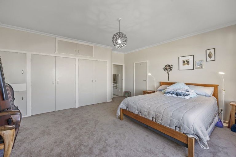 Photo of property in 13 Lighthouse Road, Bluff Hill, Napier, 4110