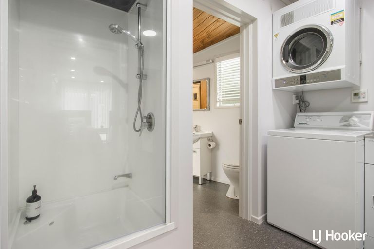 Photo of property in 19 Pio Road, Bowentown, Waihi Beach, 3177