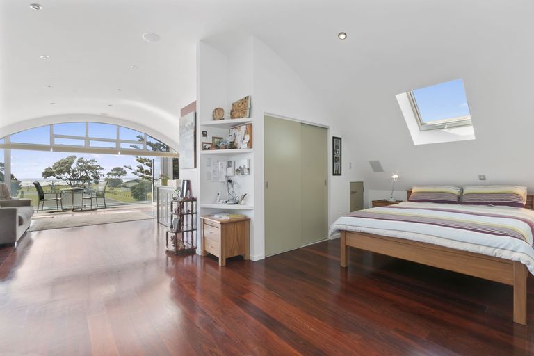 Photo of property in 5 Savage Avenue, Waihi Beach, 3611