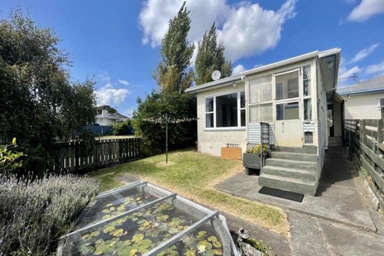 Photo of property in 34 Toi Street, Tawhero, Whanganui, 4501