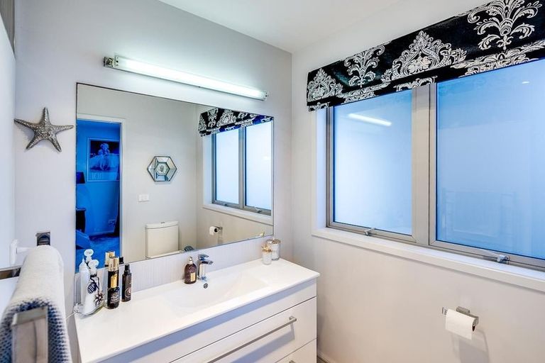 Photo of property in 84a Te Awa Avenue, Te Awa, Napier, 4110