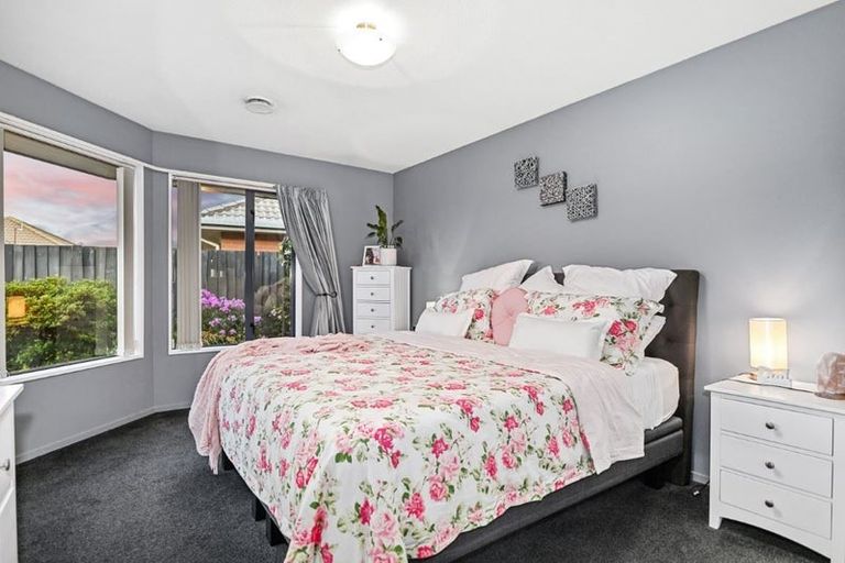 Photo of property in 25 Bella Rosa Drive, Hei Hei, Christchurch, 8042
