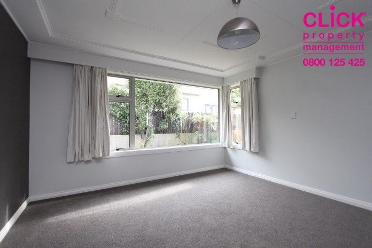 Photo of property in 35 Durham Street, Mornington, Dunedin, 9011