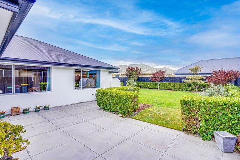 Photo of property in 5 Handley Crescent, Wigram, Christchurch, 8042