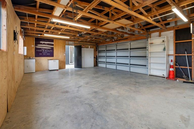 Photo of property in 11 Maury Place, Foxton, 4814