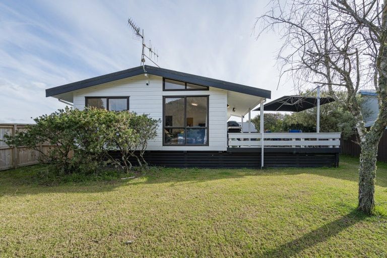Photo of property in 121 Pauanui Boulevard, Pauanui, Hikuai, 3579