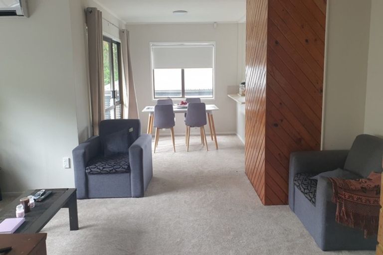 Photo of property in 19 Luanda Drive, Ranui, Auckland, 0612