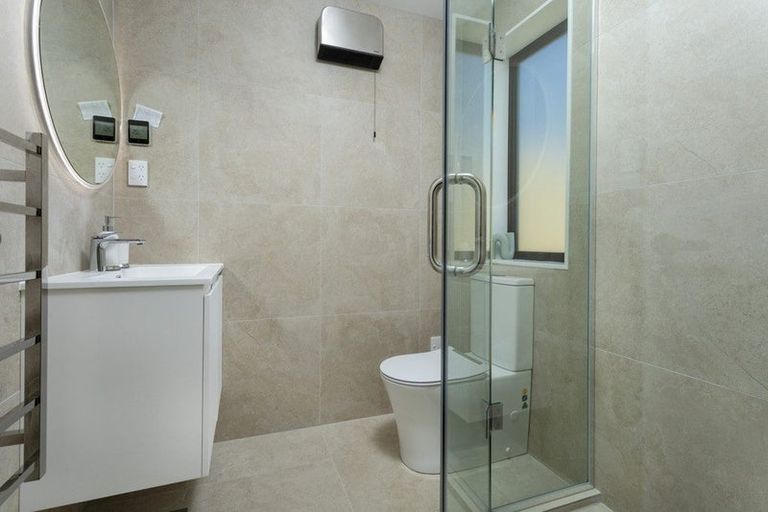 Photo of property in 26 Morton Avenue, Forrest Hill, Auckland, 0620