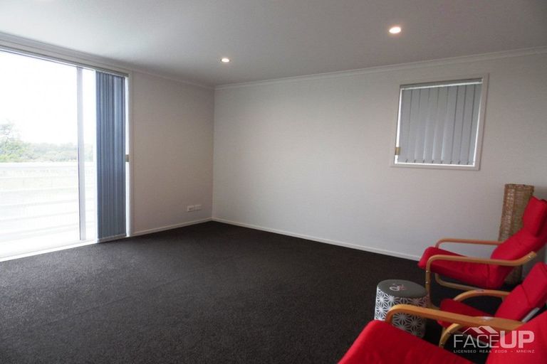 Photo of property in 63h Westgate Drive, Massey, Auckland, 0614