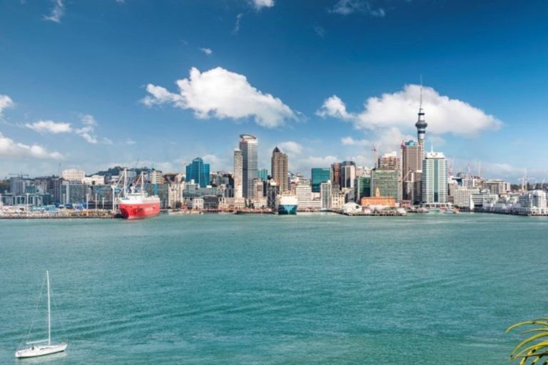 Photo of property in 59a Stanley Point Road, Stanley Point, Auckland, 0624