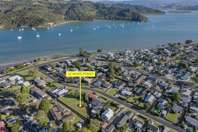 Photo of property in 1c White Street, Whitianga, 3510