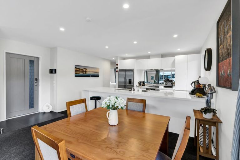 Photo of property in 15 Keene Drive, Bell Block, New Plymouth, 4312