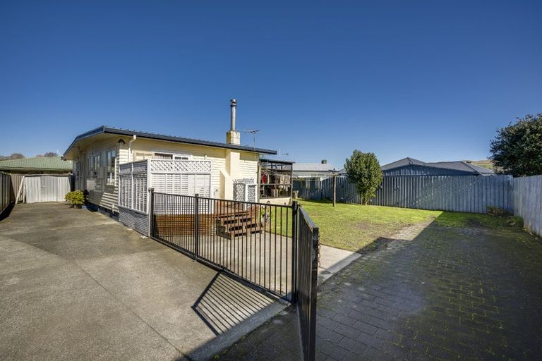 Photo of property in 9 Rimu Place, Taradale, Napier, 4112