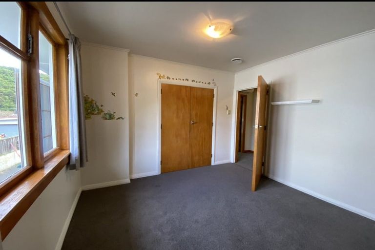 Photo of property in 89 Waikawa Road, Picton, 7220