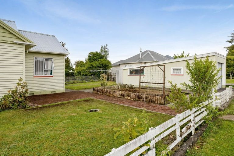 Photo of property in 2 Achilles Street, Stratford, 4332