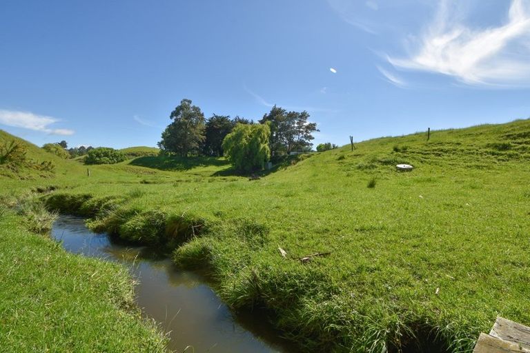 Photo of property in 90 Millars Road, Longbush, Carterton, 5792