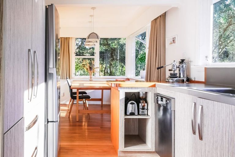 Photo of property in 3 Ngaio Road, Raumati Beach, Paraparaumu, 5032