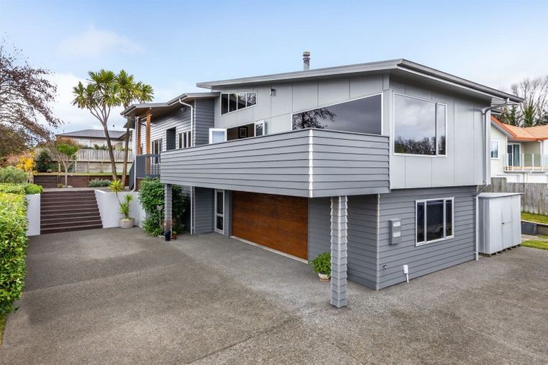 Photo of property in 5 Ventoux Way, Nukuhau, Taupo, 3330