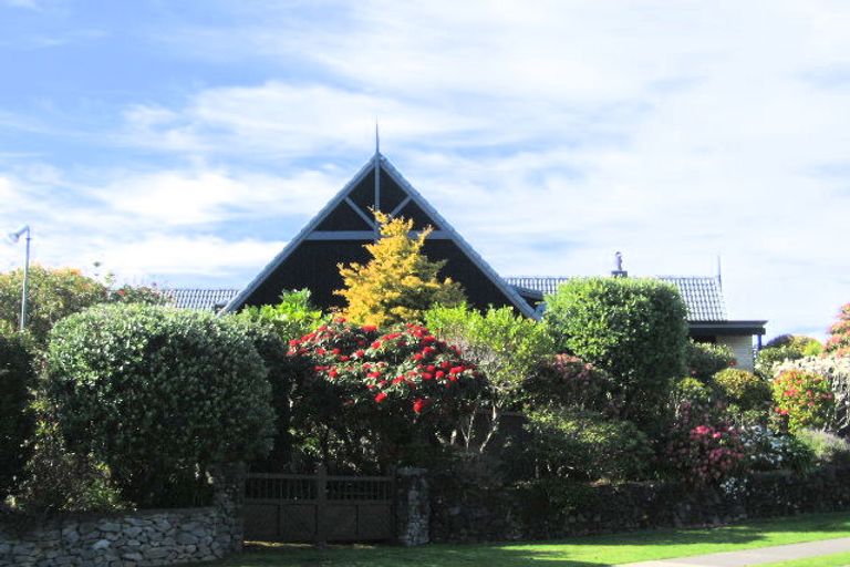 Photo of property in 46 Clivedene Street, Matua, Tauranga, 3110