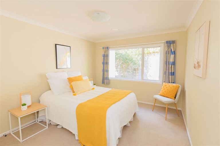 Photo of property in 43 Winsley Terrace, Churton Park, Wellington, 6037