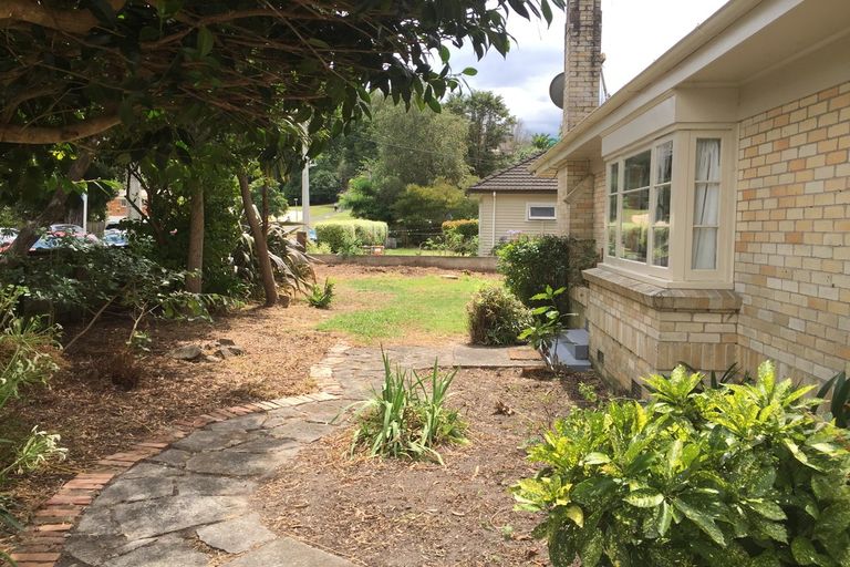 Photo of property in 20 Opoia Road, Hamilton East, Hamilton, 3216