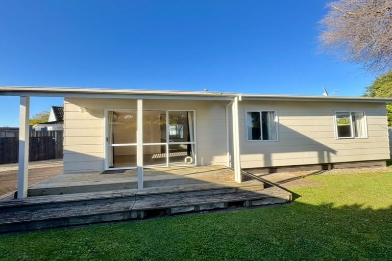 Photo of property in 5a Newton Place, Westbrook, Palmerston North, 4412
