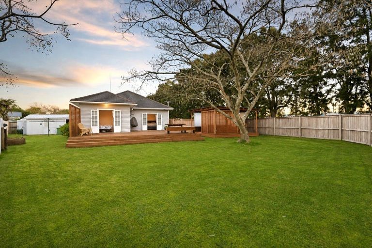 Photo of property in 12 Tui Avenue, Forest Lake, Hamilton, 3200