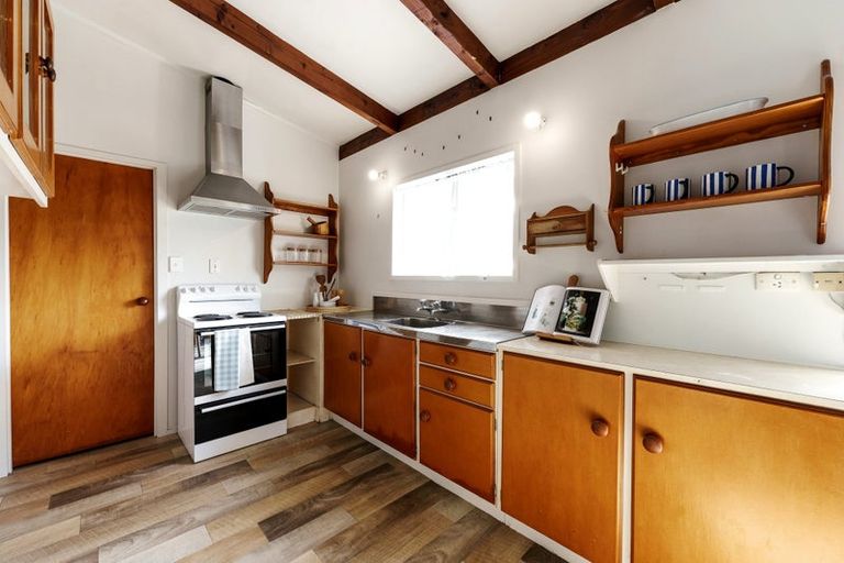 Photo of property in 7 Mayne Place, Snells Beach, 0920