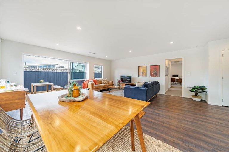 Photo of property in 10 Fire Station Lane, Trentham, Upper Hutt, 5018