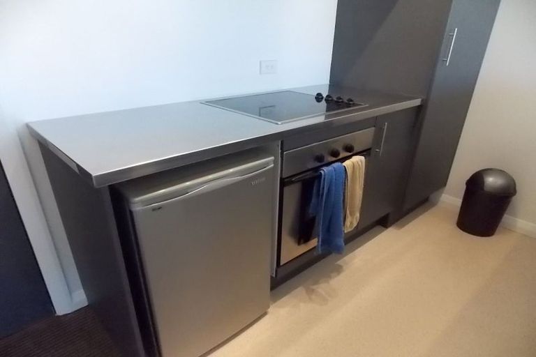 Photo of property in Monvie Apartments, 704/15 Holland Street, Te Aro, Wellington, 6011